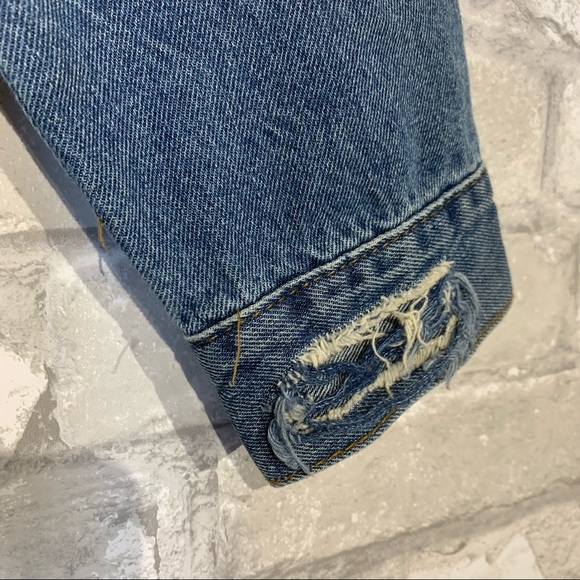 WAX JEAN. DENIM JACKET. FLORAL EMBROIDERY. 100% COTTON. MEDIUM WASH. SZ MEDIUM - Picture 11 of 11